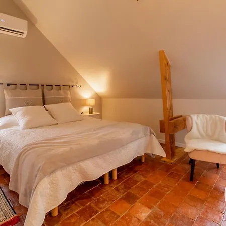 Maison De Charme Avec Piscine Chauffée à 300m De La Loire, Proche Saumur Et Sites Unesco - Fr-1-622-70 Casa de Férias *