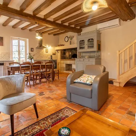Casa de Férias Maison De Charme Avec Piscine Chauffée à 300m De La Loire, Proche Saumur Et Sites Unesco - Fr-1-622-70 *