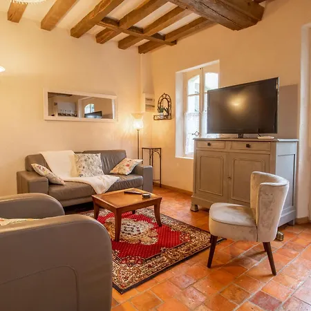 בית נופש Maison De Charme Avec Piscine Chauffee A 300m De La Loire, Proche Saumur Et Sites Unesco - Fr-1-622-70 *